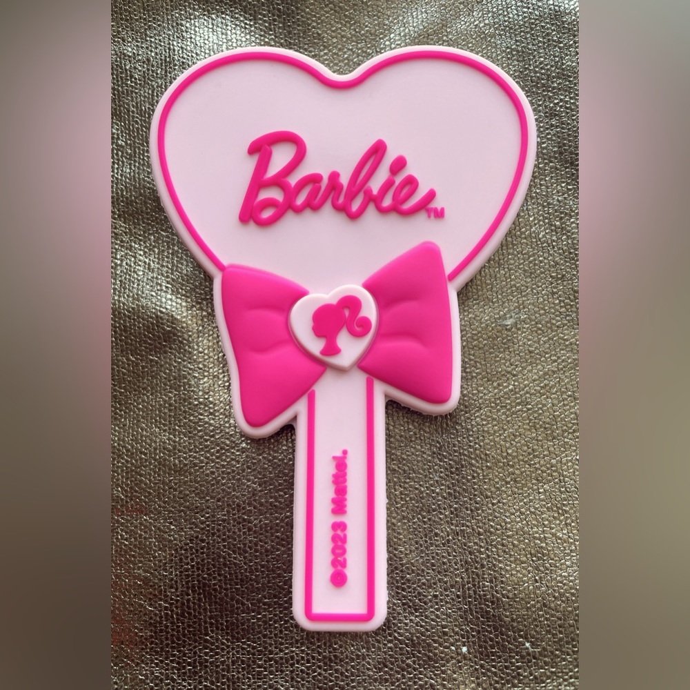 Barbie Colorkey Mini Mirror - Picture 3 of 5